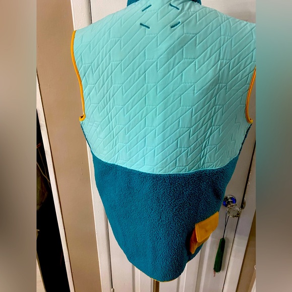 NWT Adidas [M] Adicross ADX Padded Fleece Vest - Picture 4 of 10